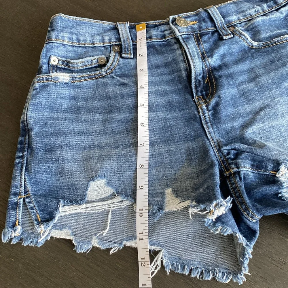 Aerie distressed denim shorts - Picture 8 of 8